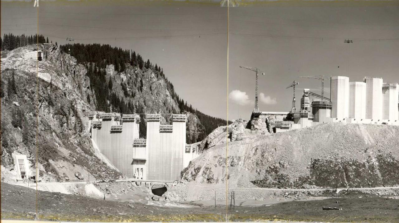photo de la construction du barrage